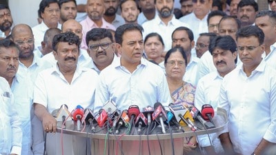మీడియాతో బీఆర్ఎస్ వర్కింగ్ ప్రెసిడెంట్ కేటీఆర్ మీడియాతో బీఆర్ఎస్ వర్కింగ్ ప్రెసిడెంట్ కేటీఆర్