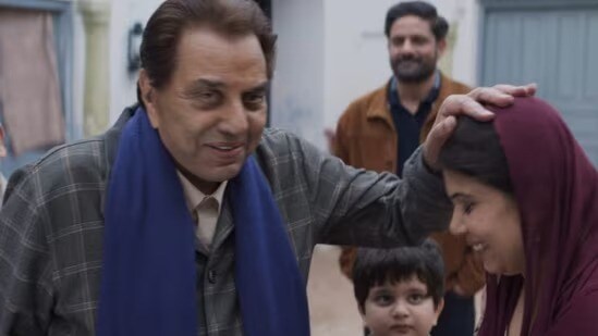 Dharmendra and Jaideep Ahlawat in Ikkis. Dharmendra and Jaideep Ahlawat in Ikkis.