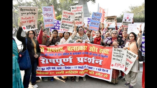 Members of Bihar Mahila Samaj, AIDWA and AIPWA demonstrate in protest against death of a NEET aspirant after an alleged sexual assault in a private hostel in Patna. (Santosh Kumar/HT)