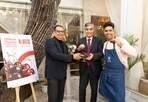 L-R: Sumit Saran, In-Country Market Representative for Chilean Cherries in India; Juan Angulo, Ambassador of Chile to India; Dhruv Oberoi, Executive Chef of Olive Bar & Kitchen