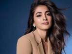 పూజా హెగ్డే ఓ పాన్ ఇండియా హీరో చెంప చెల్లుమనిపించిందా? వైరల్ అవుతున్న వార్తల వెనుక అసలు నిజం ఇదీ