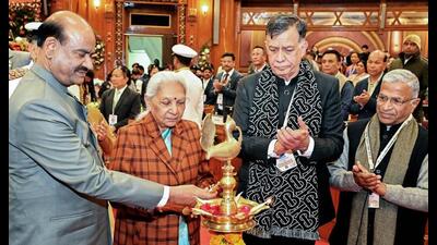 Lok Sabha Speaker Om Birla, UP governor Anandiben Patel light a ceremonial lamp during the 86th All India Presiding Officers’ Conference, in Lucknow. State Assembly Speaker Satish Mahana and deputy chairman Harivansh Narayan Singh also present. (ANI Photo)
