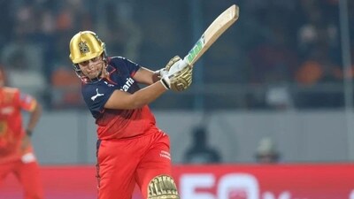 Richa Ghosh used her long handle to great effect and smashed three sixes to compile 27 runs off 20 balls. (BCCI) Richa Ghosh used her long handle to great effect and smashed three sixes to compile 27 runs off 20 balls. (BCCI)
