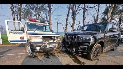 The police vehicle that was hit by the accused in a black Scorpio-N while attempting to flee before opening fire at the Doraha police on Monday morning. (HT Photo)