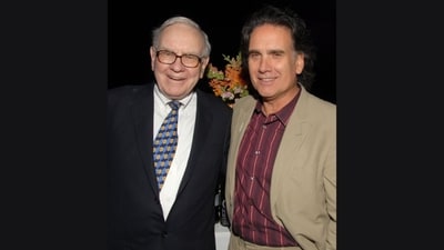 Peter Buffett is the youngest of Warren Buffett’s 3 children with his first wife, Susan Alice Buffett. (Facebook/Peter Buffett) Peter Buffett is the youngest of Warren Buffett’s 3 children with his first wife, Susan Alice Buffett. (Facebook/Peter Buffett)