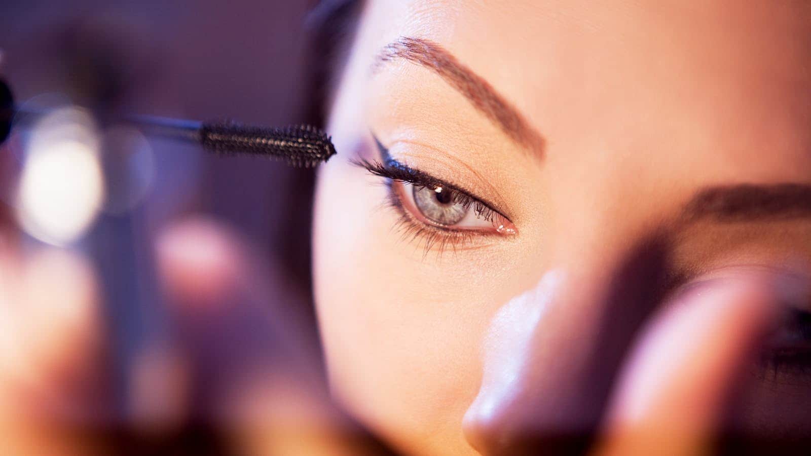 Remove your eye makeup before bed. (Pexels) Remove your eye makeup before bed. (Pexels)