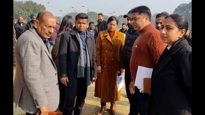 Deputy commissioner Himanshu Jain reviewing the Republic Day preparations in Ludhiana on Tuesday. (HT Photo) Deputy commissioner Himanshu Jain reviewing the Republic Day preparations in Ludhiana on Tuesday. (HT Photo)