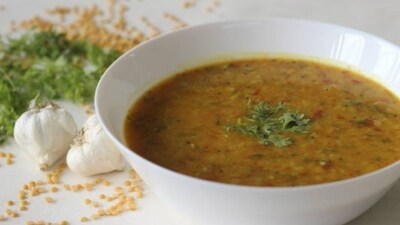 Turmeric Moong Dal (Freepik) Turmeric Moong Dal (Freepik)