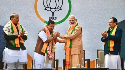ప్రధాని మోదీతో బీజేపీ జాతీయ అధ్యక్షుడు నితిన్ నబిన్.. (HT Photo) ప్రధాని మోదీతో బీజేపీ జాతీయ అధ్యక్షుడు నితిన్ నబిన్.. (HT Photo)