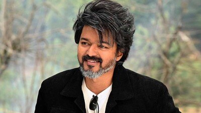 <p>దళపతి విజయ్ టాప్ స్టార్స్ జాబితాలో 2వ స్థానంలో నిలిచారు. కొంతకాలం క్రితం ఈ నటుడు సినిమాల నుంచి రిటైర్మెంట్ అయినట్లు ప్రకటించారు. తన చివరి సినిమా జన నాయగన్ కారణంగా విజయ్ వార్తల్లో నిలిచారు. </p> <p>దళపతి విజయ్ టాప్ స్టార్స్ జాబితాలో 2వ స్థానంలో నిలిచారు. కొంతకాలం క్రితం ఈ నటుడు సినిమాల నుంచి రిటైర్మెంట్ అయినట్లు ప్రకటించారు. తన చివరి సినిమా జన నాయగన్ కారణంగా విజయ్ వార్తల్లో నిలిచారు. </p>