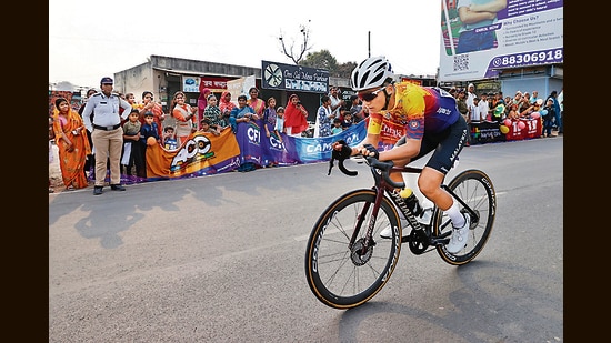 Vehicular movement along the race route will be restricted between noon and 4 pm on January 21. (HT)