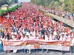 10,000 farmers, fishermen, tribals in CPI(M) long march reach Palghar 10,000 farmers, fishermen, tribals in CPI(M) long march reach Palghar
