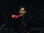 A scene from Marty Supreme (Film still)