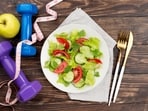 Know how to portion control correctly so that you can create a calorie deficit in your regular diet. 