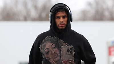 Keon Coleman #0 of the Buffalo Bills arrives at Highmark Stadium before the game against the New York Jets (Getty Images via AFP) Keon Coleman #0 of the Buffalo Bills arrives at Highmark Stadium before the game against the New York Jets (Getty Images via AFP)