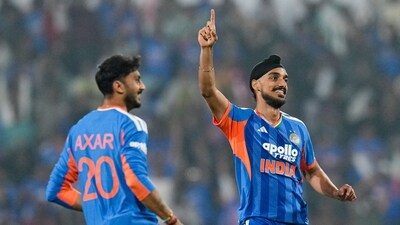 Arshdeep Singh claimed an early wicket in his first over to get rid of Devon Conway early in the chase. (PTI) Arshdeep Singh claimed an early wicket in his first over to get rid of Devon Conway early in the chase. (PTI)