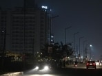 The NHAI also stated in its reply that streetlights were not functional in some stretches of the Delhi-Jaipur highway due to theft of electrical cables and panels. (HT)