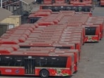 The buses are lying idle inside BEST’s Shivaji Nagar bus depot (Satish Bate/ Hindustan Times)