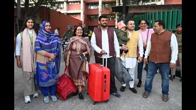 AAP councillors coming out of the MC office after filing their nominations for the mayoral polls on Thursday. (Keshav Singh/HT) AAP councillors coming out of the MC office after filing their nominations for the mayoral polls on Thursday. (Keshav Singh/HT)