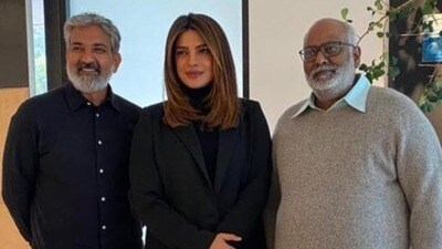 నువ్వు అన్స్టాపబుల్.. ఎప్పుడూ ఆశ్చర్యపరుస్తూనే ఉంటావ్.. నిప్పులాంటి నటన: వారణాసి హీరోయిన్పై రాజమౌళి ప్రశంసలు నువ్వు అన్స్టాపబుల్.. ఎప్పుడూ ఆశ్చర్యపరుస్తూనే ఉంటావ్.. నిప్పులాంటి నటన: వారణాసి హీరోయిన్పై రాజమౌళి ప్రశంసలు