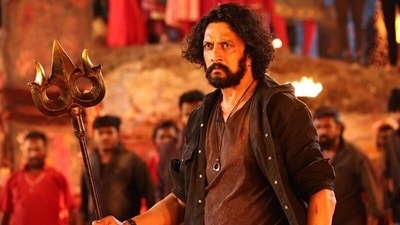 <p><strong>మార్క్ ఓటీటీ</strong>- కన్నడ సూపర్ స్టార్ కిచ్చా సుదీప్ నటించిన యాక్షన్ మూవీ 'మార్క్' ఓటీటీ విడుదల కోసం అందరూ ఆసక్తిగా ఎదురుచూస్తున్నారు. ఇది అద్భుతమైన యాక్షన్, ఎమోషనల్ డ్రామా, రాజకీయ కుట్రల కలయికను కలిగి ఉంది. జనవరి 23 శుక్రవారం జియో హాట్ స్టార్‌లో మార్క్ ఓటీటీ రిలీజ్ కానుంది. ఈ సినిమా తెలుగులో కూడా స్ట్రీమింగ్ కానుంది. ఇలా ఐదు ఇంట్రెస్టింగ్ ఓటీటీ సినిమాల్లో 3 తెలుగులో కూడా రిలీజ్ కానున్నాయి. </p> 