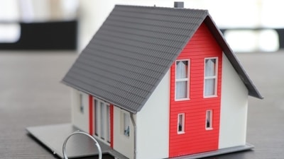 Budget 2026 expectations: Homebuyers have proposed that the government clearly define ‘affordable’ and ‘mid-segment’ housing, including caps on permissible rates per square foot of carpet area. (Photo for representational purposes only) (Pixabay) Budget 2026 expectations: Homebuyers have proposed that the government clearly define ‘affordable’ and ‘mid-segment’ housing, including caps on permissible rates per square foot of carpet area. (Photo for representational purposes only) (Pixabay)