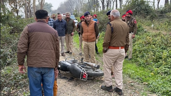 Cops at encounter site.