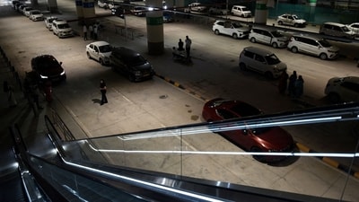 Representative image: Police said they issued a lookout circular and intercepted him at Mumbai airport. (Bloomberg) Representative image: Police said they issued a lookout circular and intercepted him at Mumbai airport. (Bloomberg)