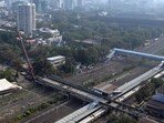 Mumbai, India. Jan 23, 2026 - The 112-year-old Elphinstone Bridge was closed to vehicle traffic on September 12, 2025. Its approach roads were demolished over the past 6 months, leaving only a 132-metre stretch that runs above the railway tracks.MMRDA and the Railway took the special Megablock to demolish the stretch. Mumbai, India. Jan 23, 2026. (Photo by Raju Shinde/HT Photo) (Raju Shinde)