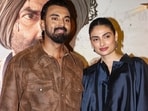 Let's decode the couple's looks!