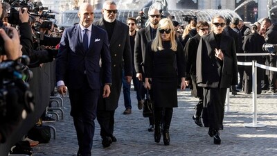 Italian fashion designer Donatella Versace arrives at the funeral ceremony for the late Italian fashion designer Valentino Gavarani at the Basilica of Santa Maria degli Angeli e dei Martiri.&nbsp; (AFP)