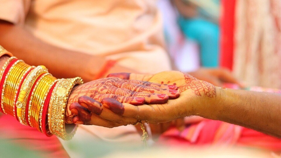 দাম্পত্যের সুখ আনতে রইল ফেংশুই টিপস
