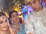 Riddhima Kapoor, Ranbir Kapoor, Bharat Sahni and Rishi Kapoor in 2006.