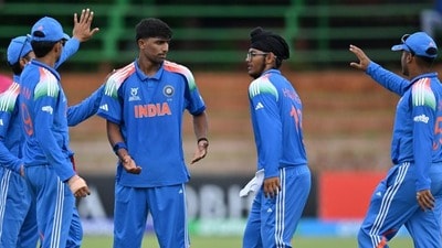 অনূর্ধ্ব ১৯ বিশ্বকাপের সুপার সিক্স পর্বে নিজেদের শেষ ম্যাচে পাকিস্তানের বিরুদ্ধে খেলবে ভারত। (HT_PRINT) অনূর্ধ্ব ১৯ বিশ্বকাপের সুপার সিক্স পর্বে নিজেদের শেষ ম্যাচে পাকিস্তানের বিরুদ্ধে খেলবে ভারত। (HT_PRINT)
