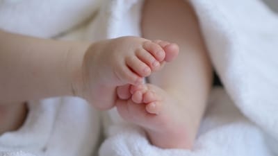 A Chinese woman has delivered a baby through IVF at the age of 59 (Representational image) A Chinese woman has delivered a baby through IVF at the age of 59 (Representational image)
