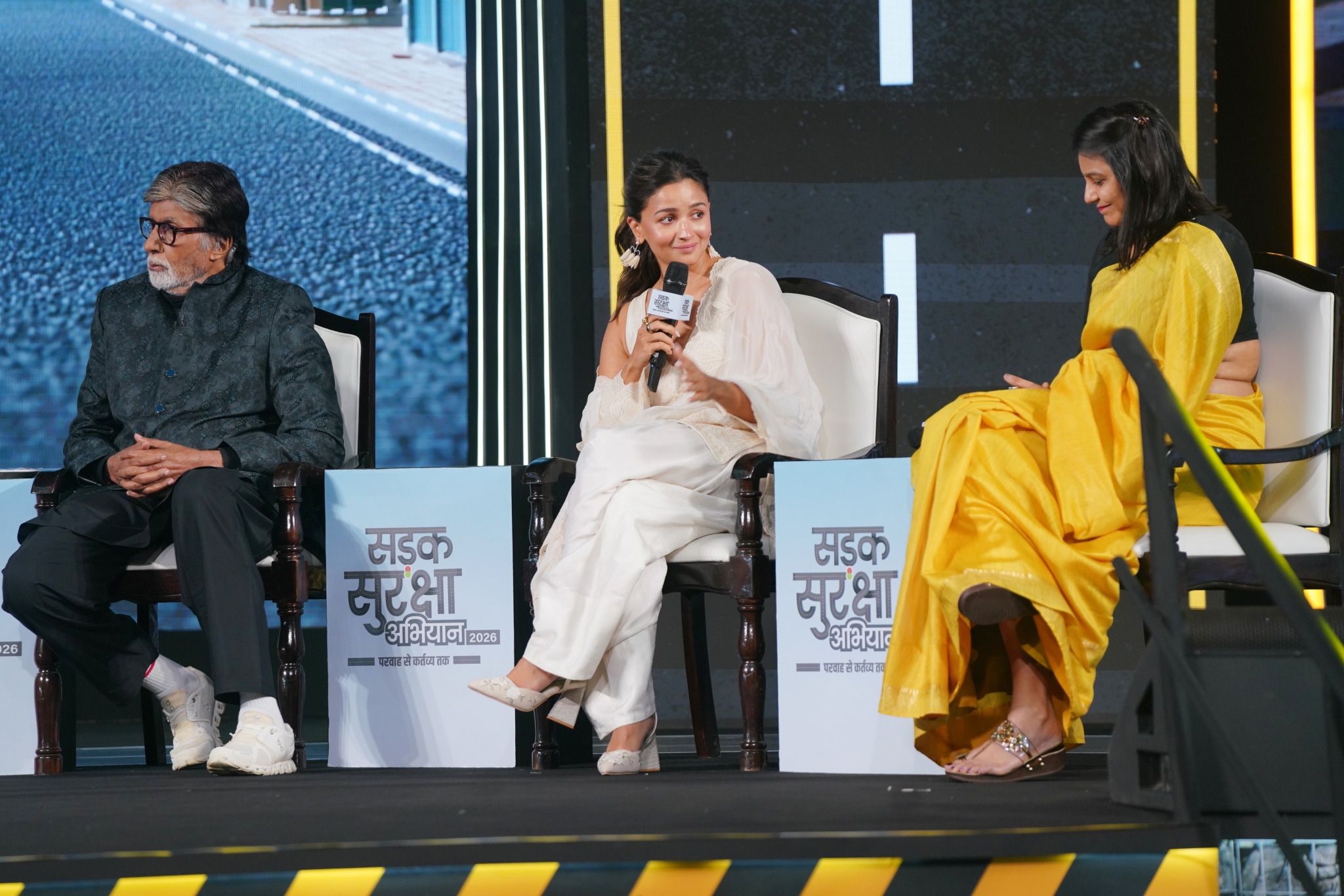 Alia Bhatt spoke about the importance of road safety and urged to build a campaign. Alia Bhatt spoke about the importance of road safety and urged to build a campaign.