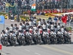 CRPF women contingent showcases a formation during the 77th Republic Day parade in New Delhi.(Sanjeev Verma/HT Photo)
