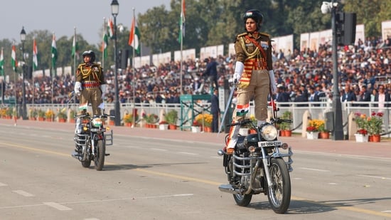 Women SSB personnel perform a daredevil stunt on Monday during the 77th Republic Day Parade.(ANI)