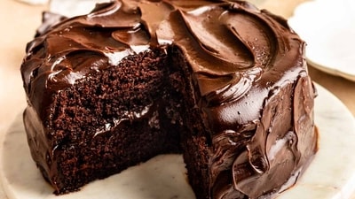 Chocolate Cake Day special: The most indulgent slices, across Delhi-NCR (Photo: Rich and Delish) Chocolate Cake Day special: The most indulgent slices, across Delhi-NCR (Photo: Rich and Delish)