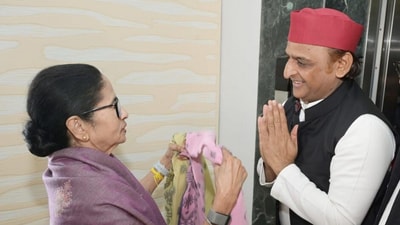 মঙ্গলে নবান্নে অখিলেশ!বুধে সিঙ্গুরের পরই দিল্লি যাবেন দিদি?ভোটের আগে চড়ছে পারদ(IANS) (HT_PRINT) মঙ্গলে নবান্নে অখিলেশ!বুধে সিঙ্গুরের পরই দিল্লি যাবেন দিদি?ভোটের আগে চড়ছে পারদ(IANS) (HT_PRINT)