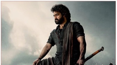 దేవర సినిమాలో జూనియర్ ఎన్టీఆర్ దేవర సినిమాలో జూనియర్ ఎన్టీఆర్