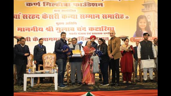 A special draw was also held, in which 21 lucky families were given almirahs. (HT Photo)