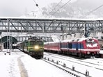 Special train operated for tourists as heavy snowfall in Banihal blocks the Jammu-Srinagar National Highway, in Ramban on Tuesday.