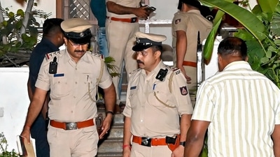 Thieves stole nearly ₹18 crore worth of jewellery and cash from a Bengaluru home while the family was away. (PTI) Thieves stole nearly ₹18 crore worth of jewellery and cash from a Bengaluru home while the family was away. (PTI)