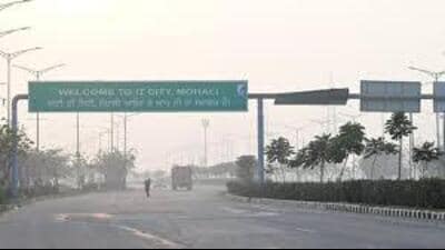 They pointed out that most allottees had already taken substantial bank loans to purchase industrial plots in these sectors and are regularly paying EMIs. (HT Photo for representation) They pointed out that most allottees had already taken substantial bank loans to purchase industrial plots in these sectors and are regularly paying EMIs. (HT Photo for representation)
