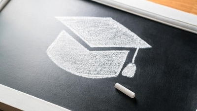Research (Getty Images/iStockphoto) Research (Getty Images/iStockphoto)