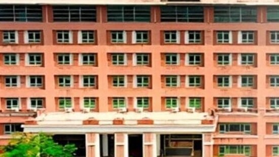 IIM Mumbai & TeamLease EdTech launches two executive programs on AI for senior managers