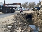 Ghaziabad district magistrate Ravinder Kumar Mandar had directed all departments on January 21 to identify and submit a report of different risk spots in the district by January 27, days after a software engineer Yuvraj Mehta’s died in a water-filled unmarked and unfenced water pit in Noida Sector 150 on January 17. (HT Photo)