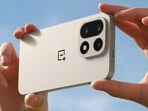 OnePlus 16 is set to launch soon, as early leaks suggest changes to camera, battery and display.