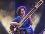 The globally acclaimed, 14-time Grammy-nominated sitar virtuoso and composer Anoushka Shankar performs some of her most popular melodies (Pratik Chorge/Hindustan Times) The globally acclaimed, 14-time Grammy-nominated sitar virtuoso and composer Anoushka Shankar performs some of her most popular melodies (Pratik Chorge/Hindustan Times)
